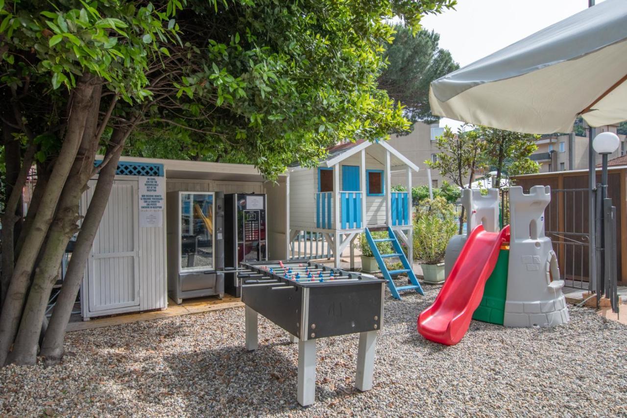 פייטרה ליגורה Residence Holidays מראה חיצוני תמונה